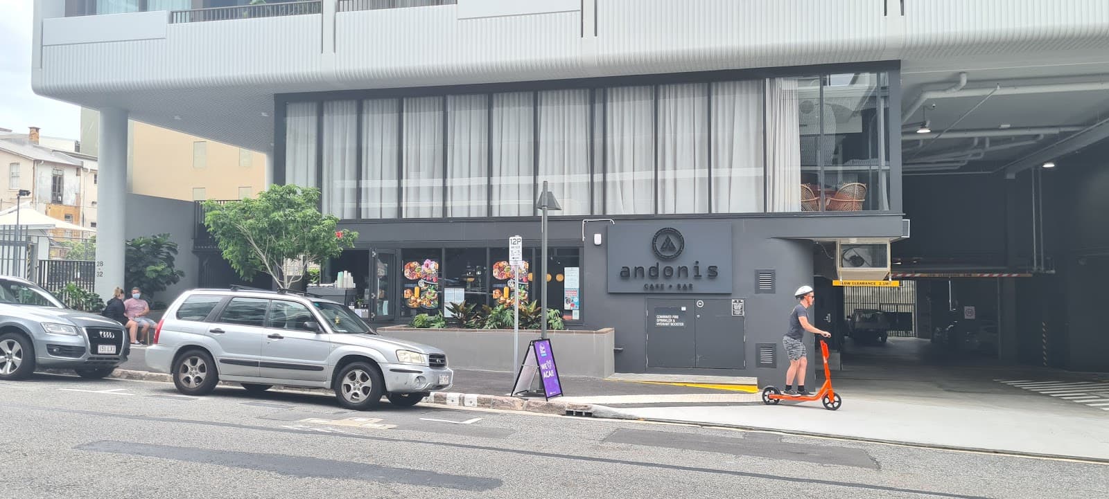 Andonis Cafe & Bar, Fortitude Valley — Hamilton, Brisbane