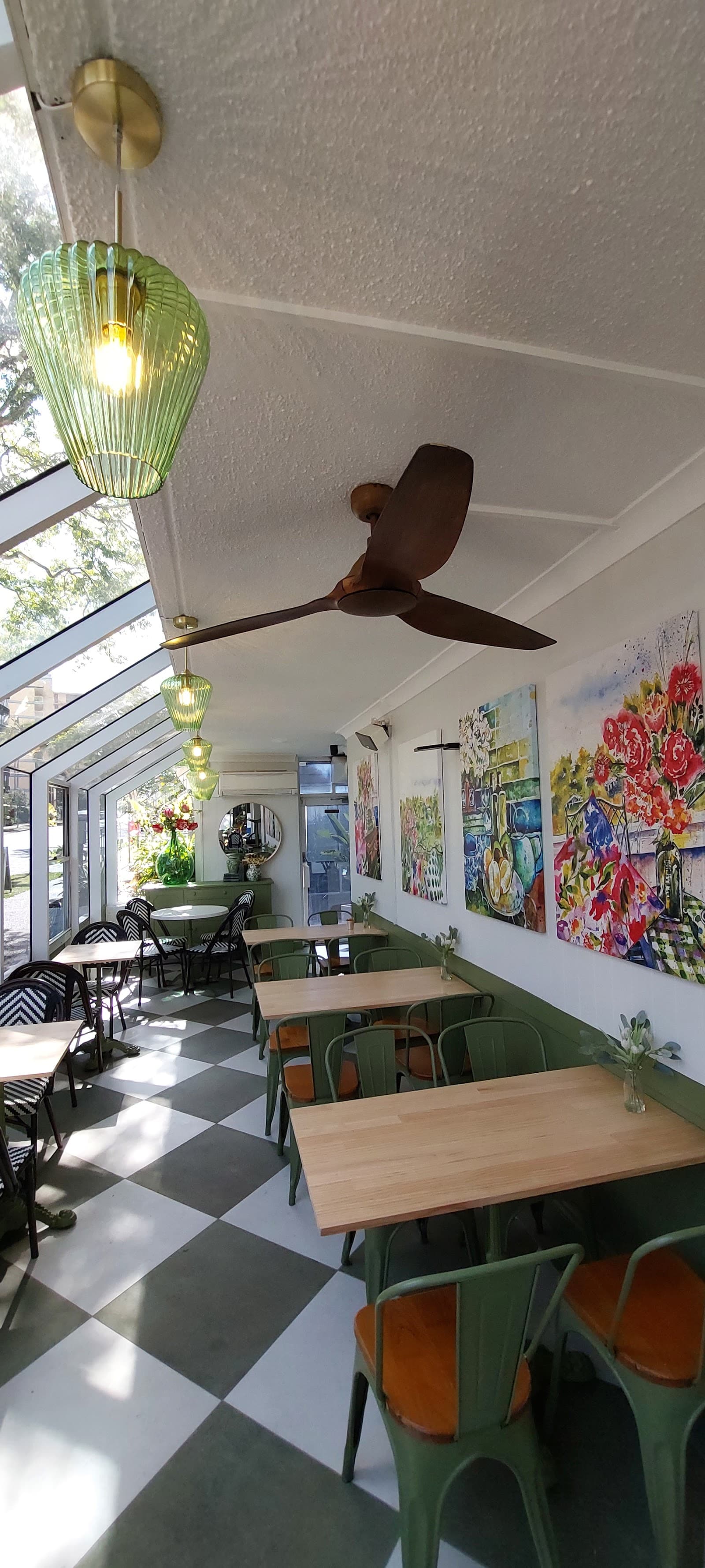 The Thistle New Farm — New Farm, Brisbane