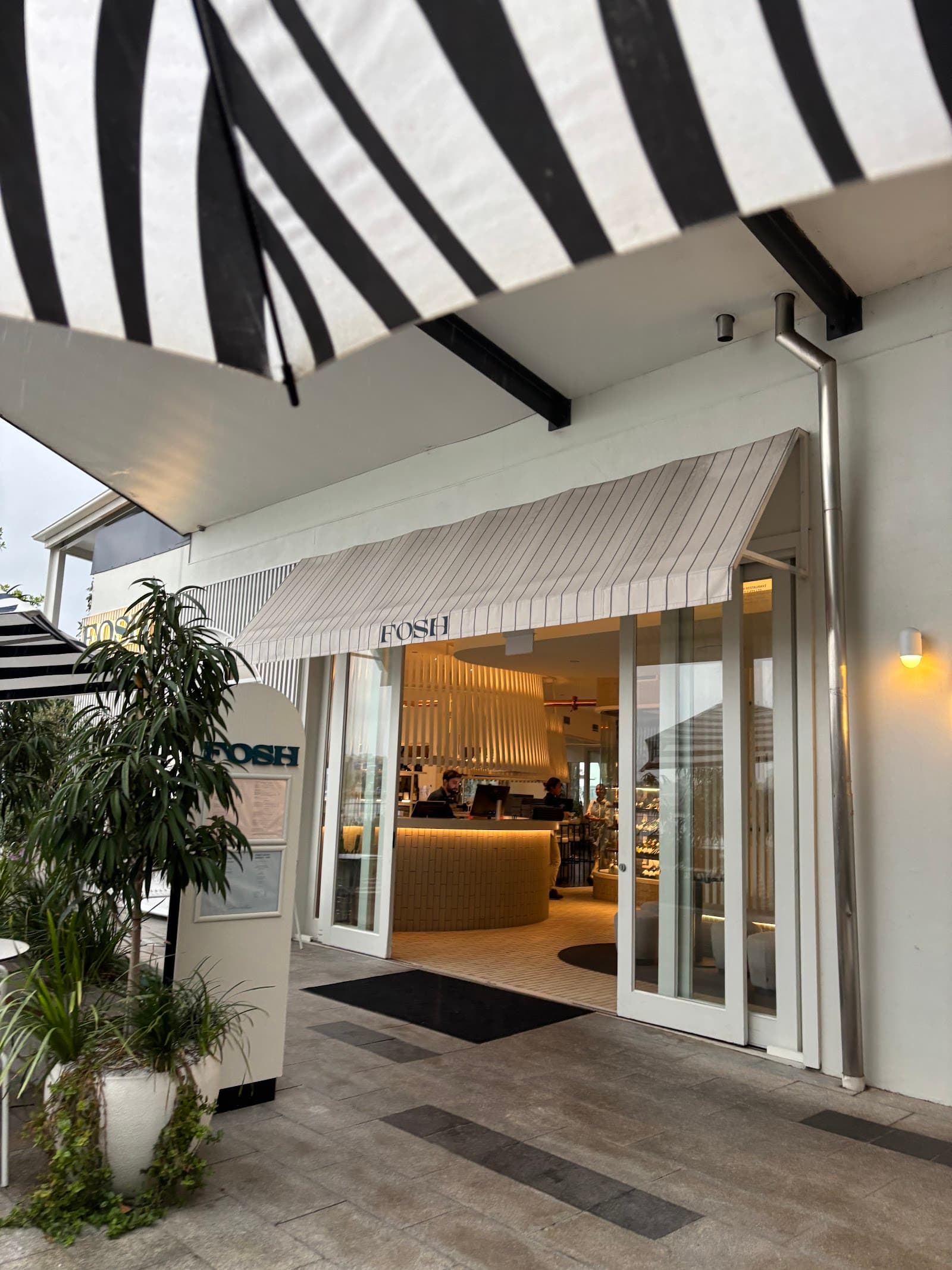 Fosh Bar & Restaurant — Hamilton, Brisbane