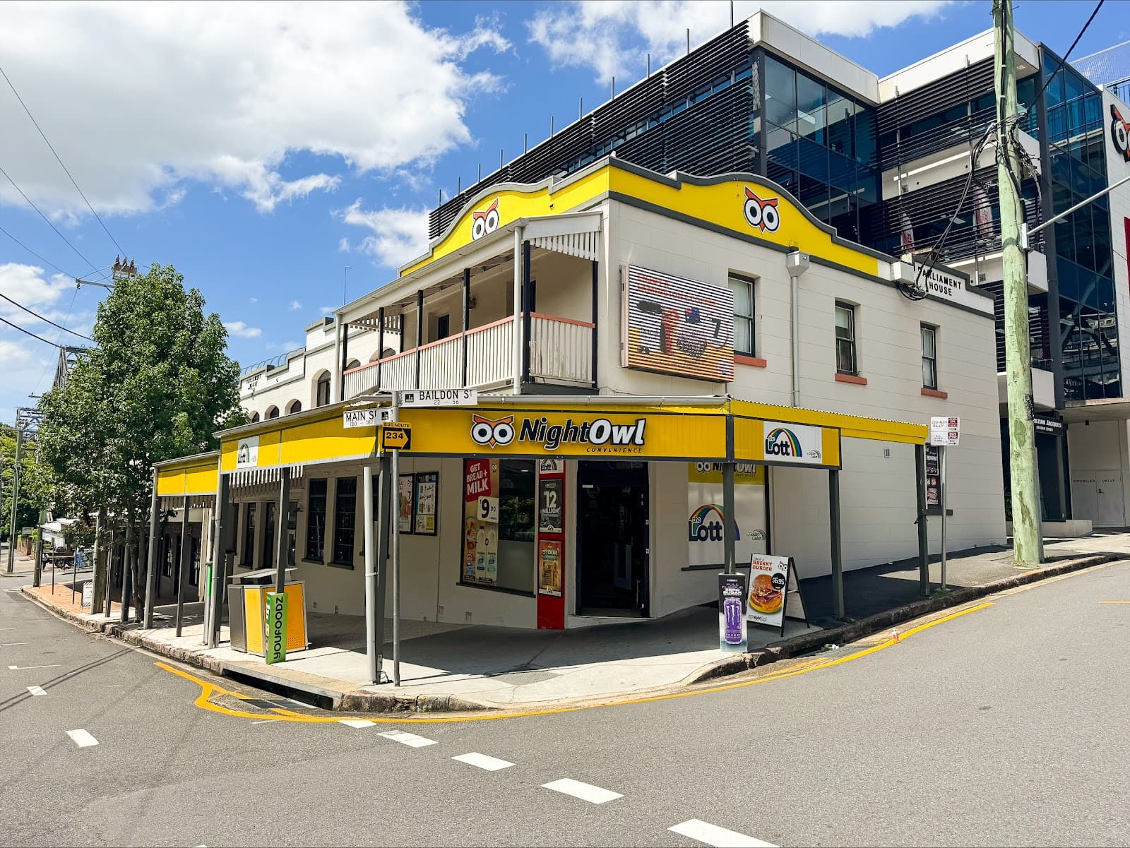NightOwl Convenience — Kangaroo Point, Brisbane