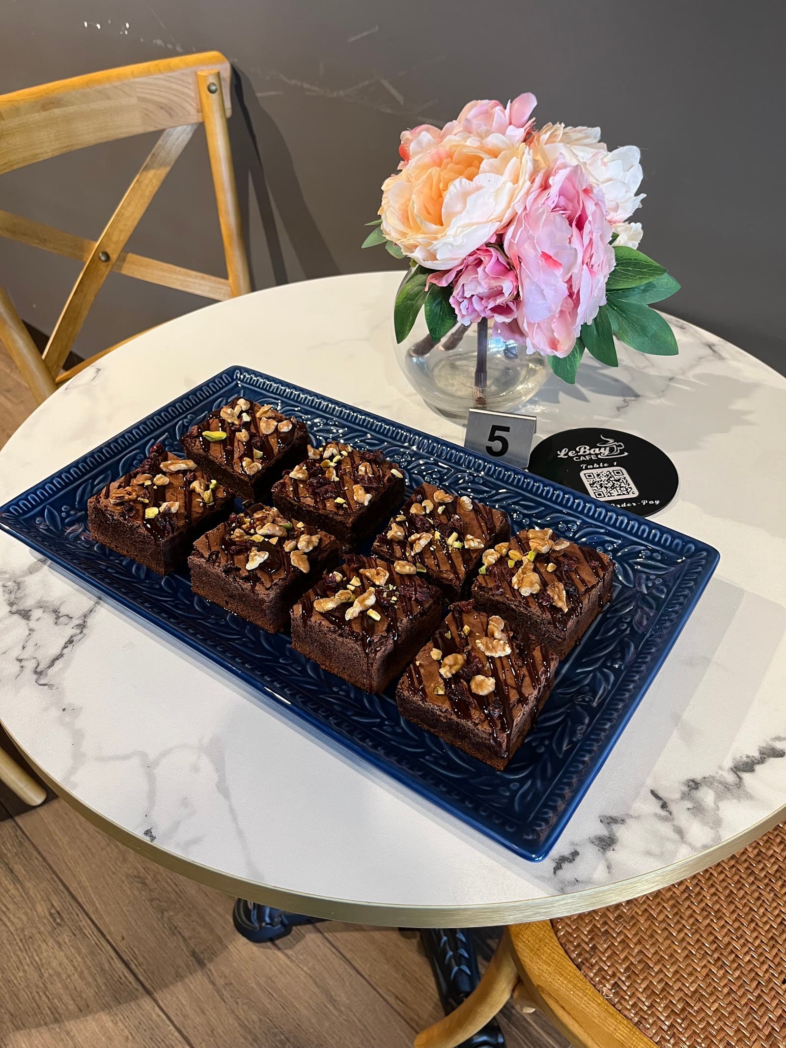 Le Bay Cafe — Wynnum, Brisbane