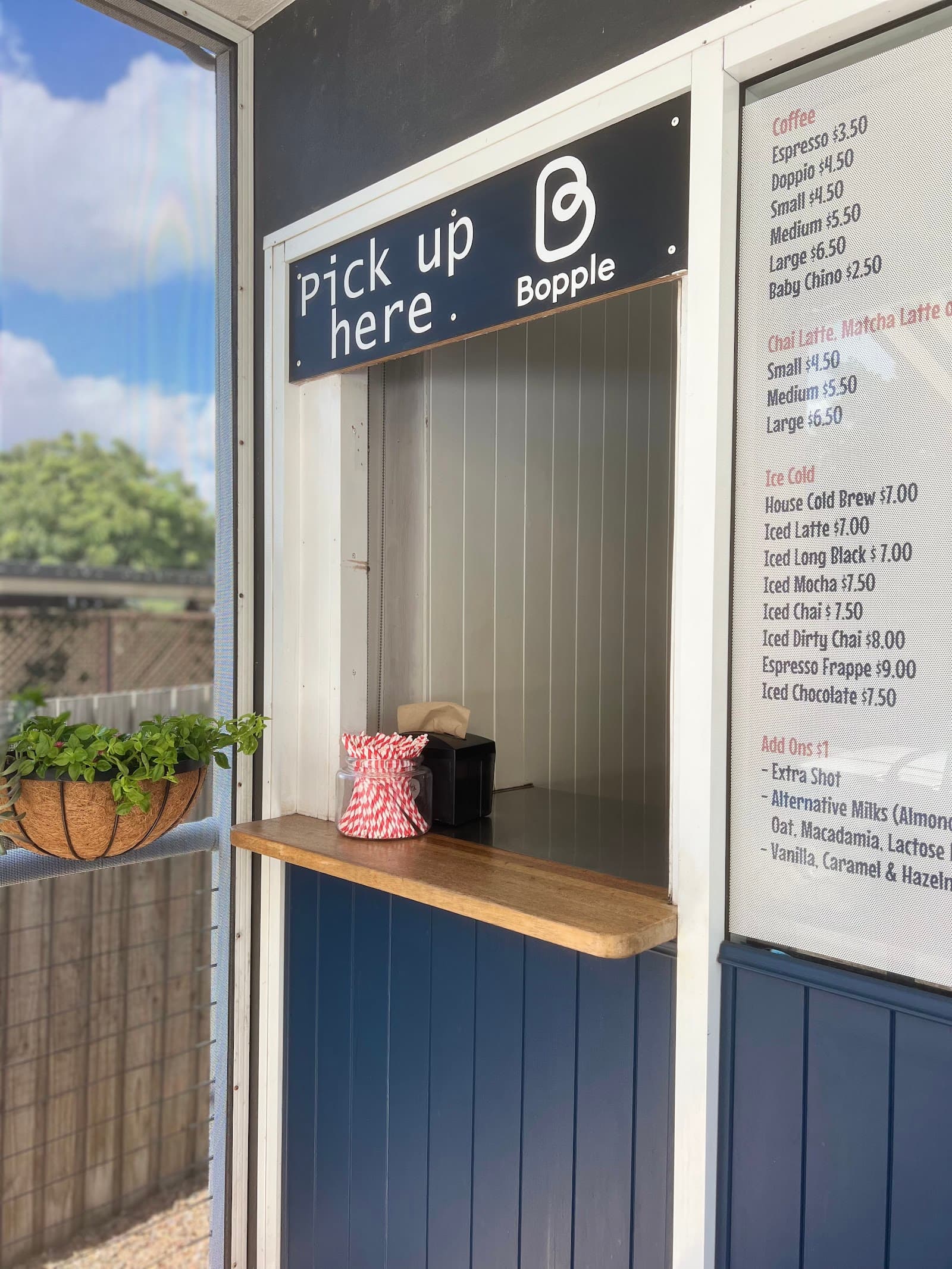 Frankie's Coffee Bar — Wynnum, Brisbane