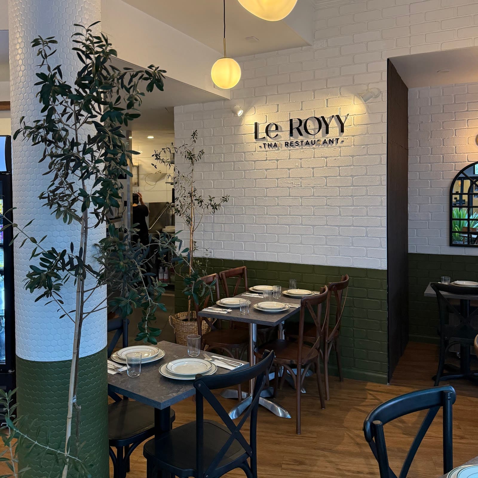 Le ROYY Thai restaurant — Bulimba, Brisbane