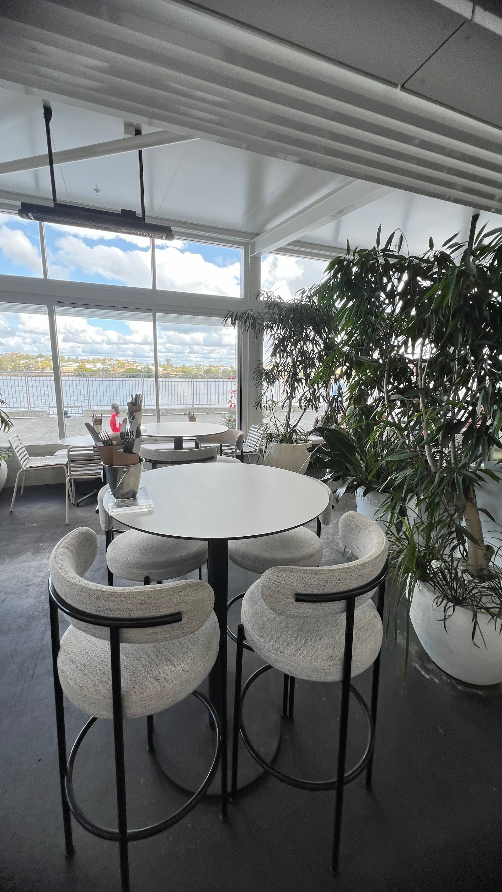 FoshTails — Hamilton, Brisbane