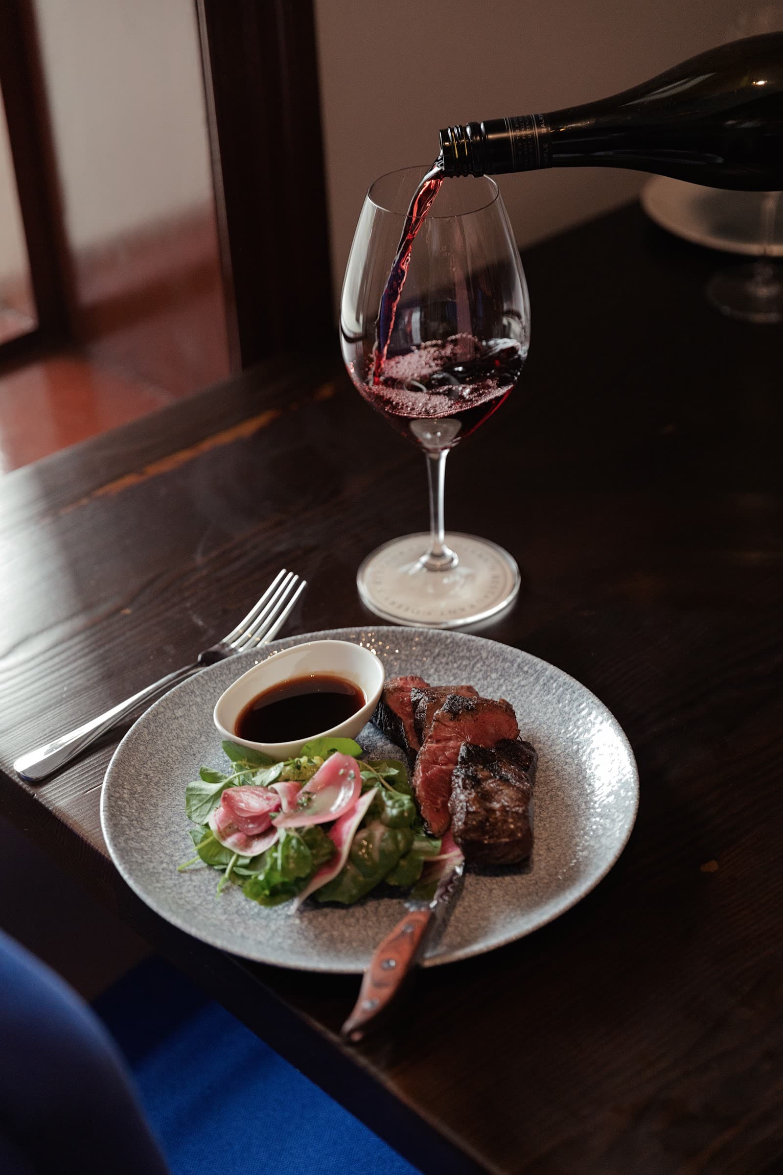 Deery's Restaurant | steak + wine — Kangaroo Point, Brisbane