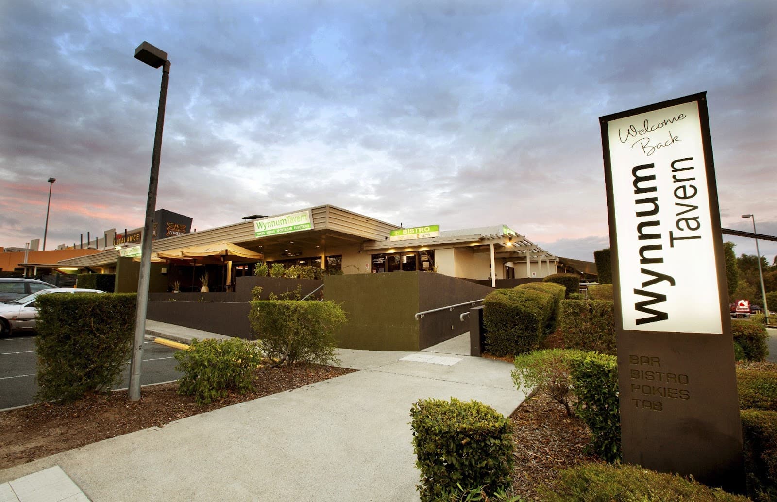 Wynnum Tavern — Wynnum, Brisbane