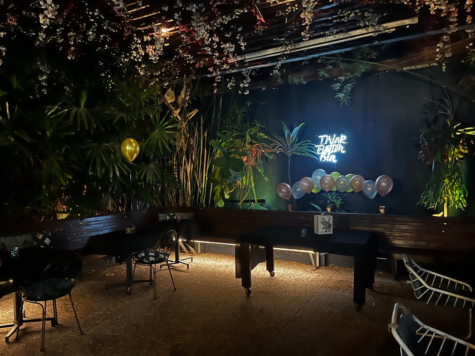 Covent Garden - Gin Bar & Restaurant — West End, Brisbane