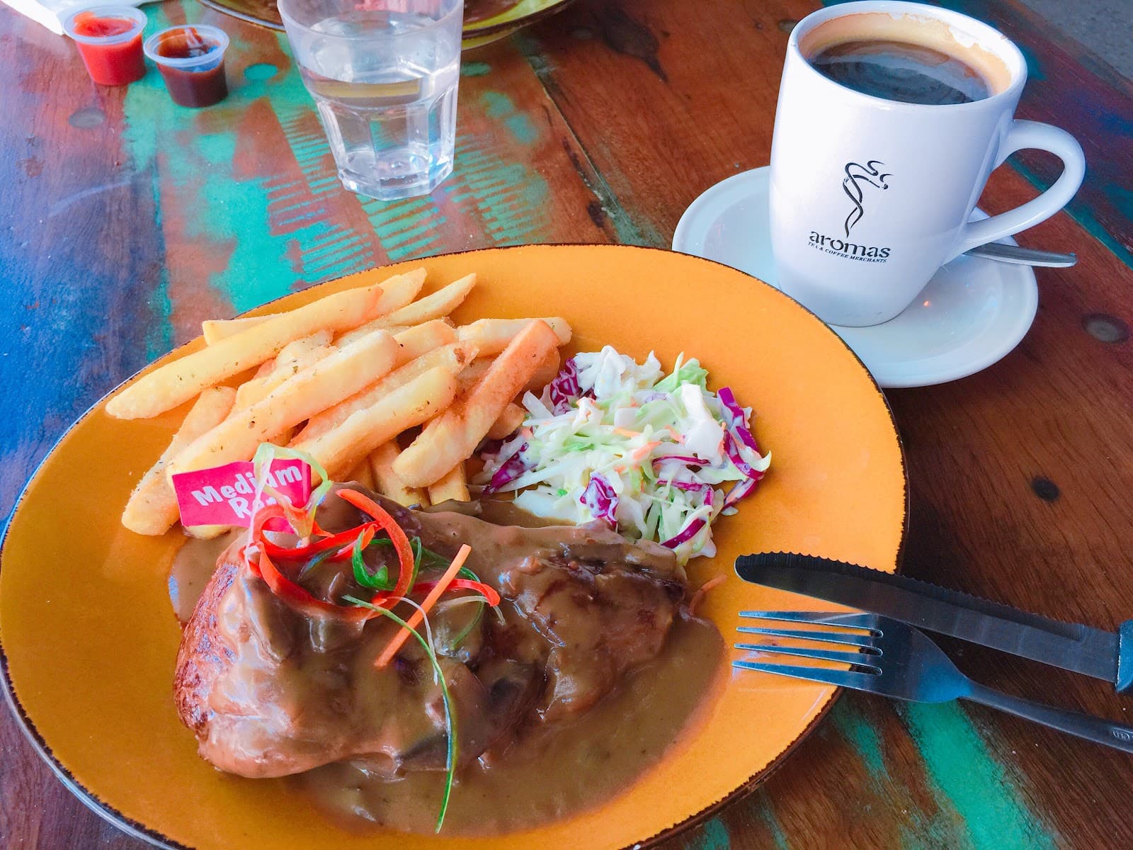 Ric's Bar + Backyard — Bulimba, Brisbane