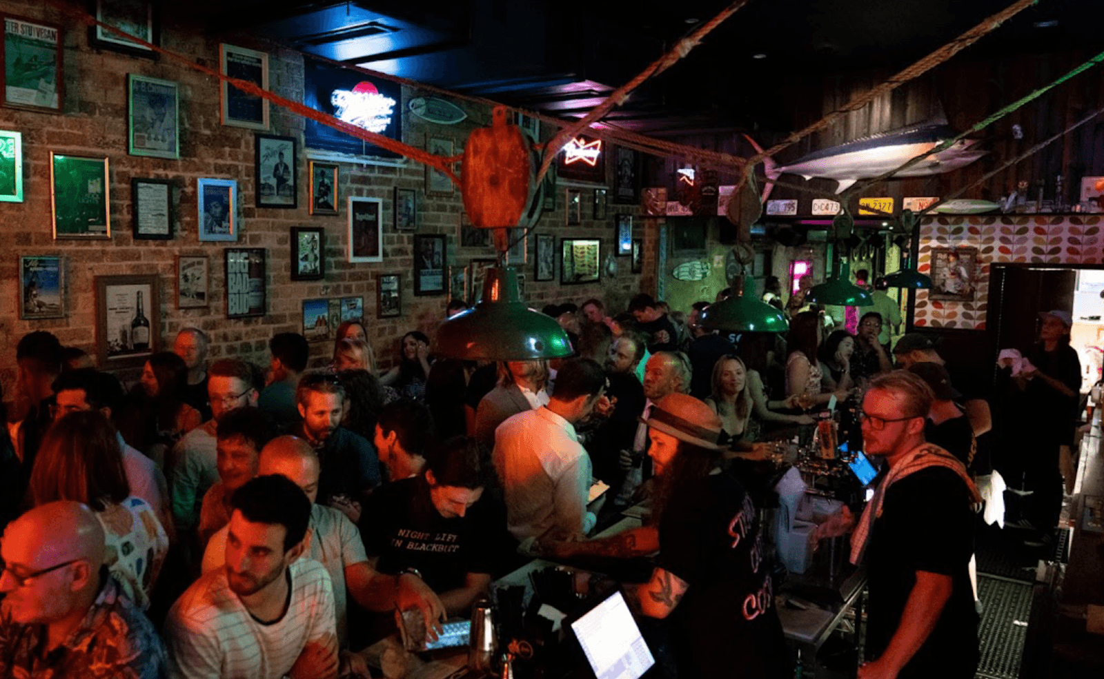 Suzie Wongs Good Time Bar — Kangaroo Point, Brisbane