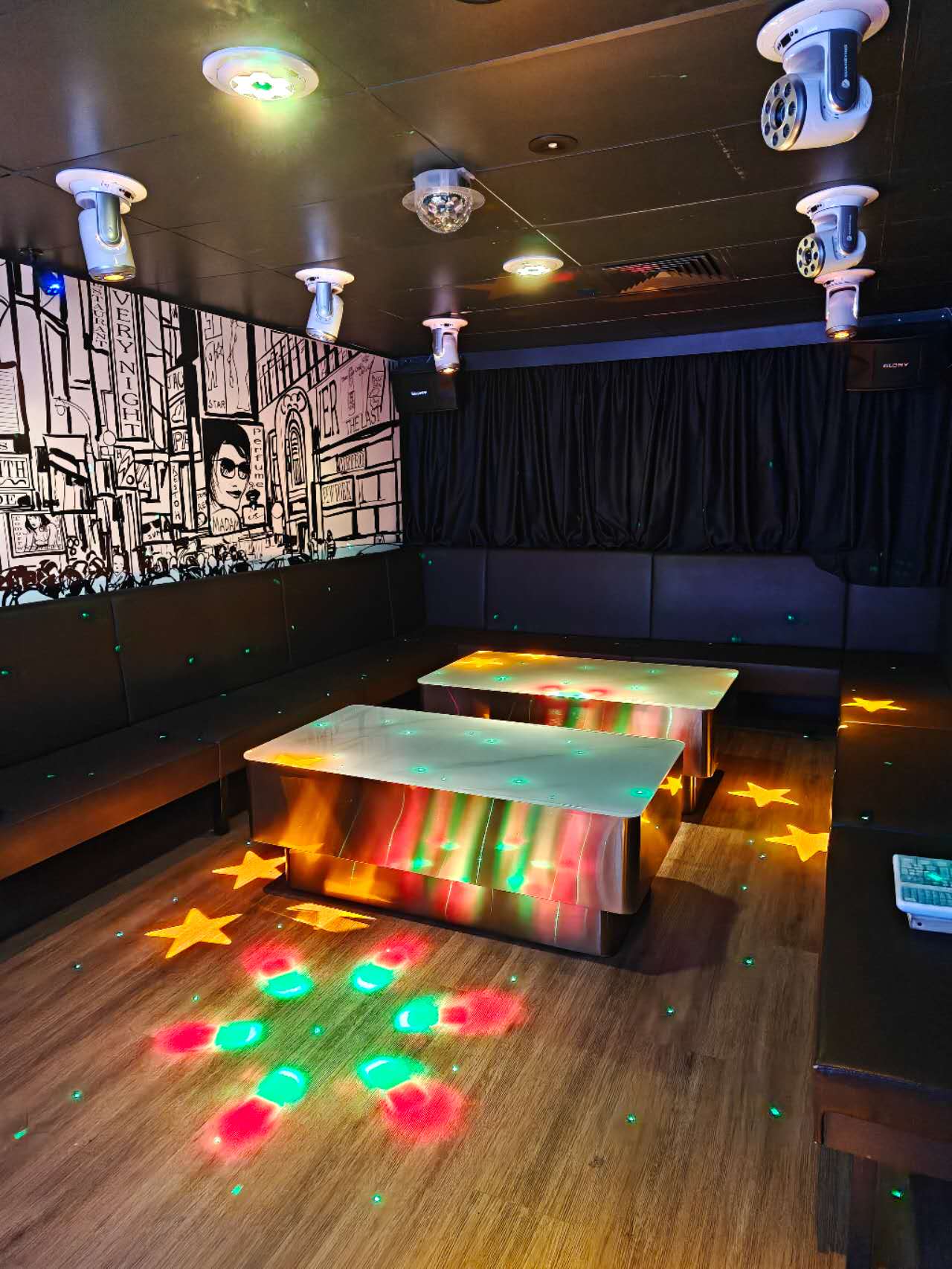 Dynamite Bar&Karaoke — Milton, Brisbane