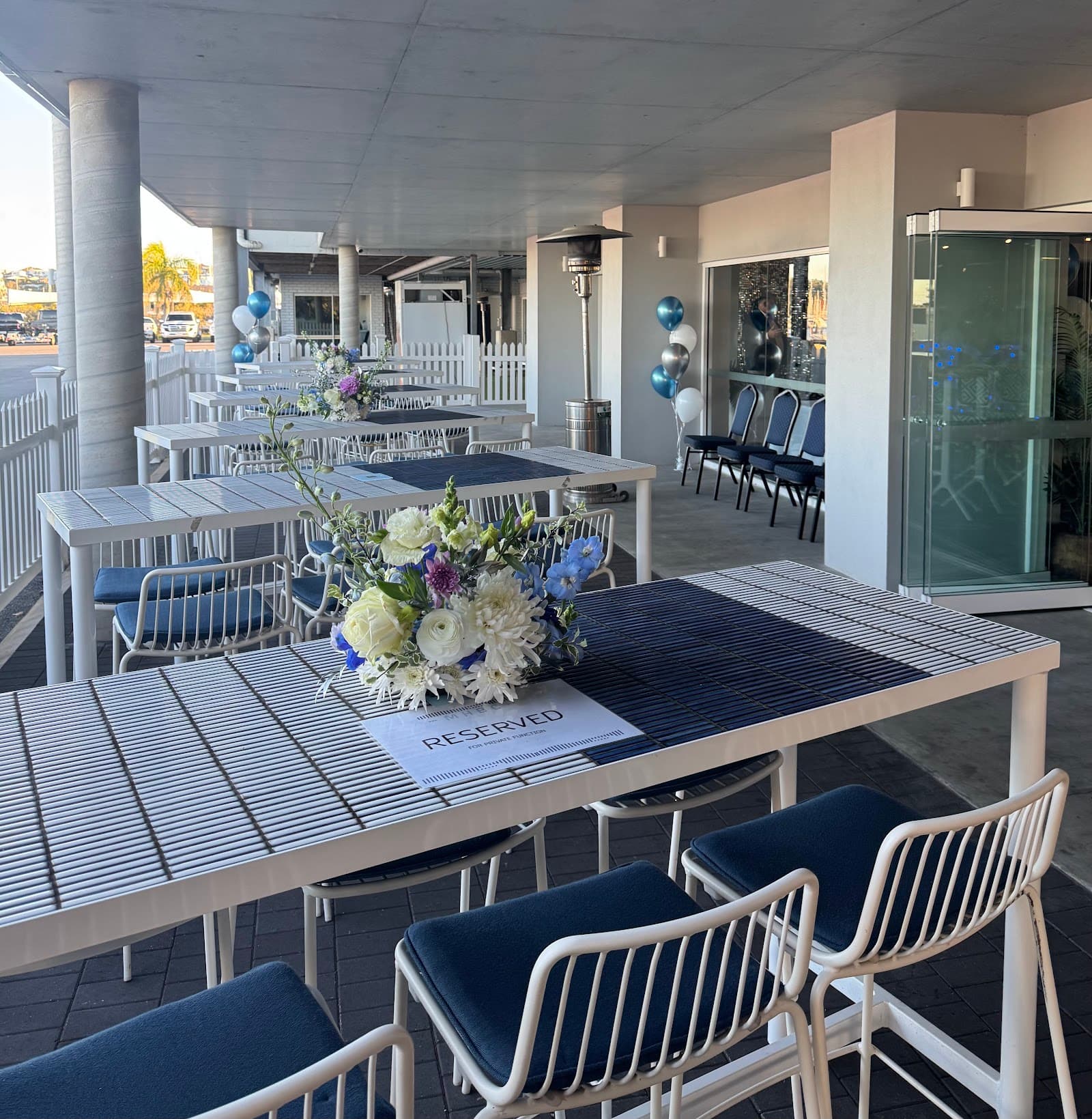 MORETON BAY TRAILER BOAT CLUB RESTAURANT & BAR — Manly, Brisbane