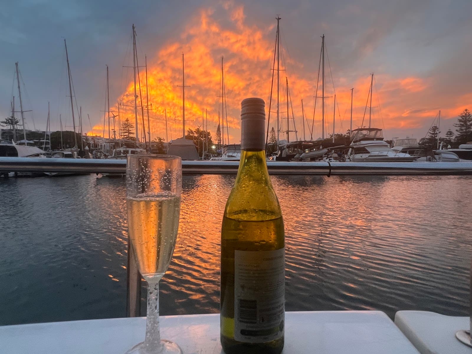 MORETON BAY TRAILER BOAT CLUB RESTAURANT & BAR — Manly, Brisbane
