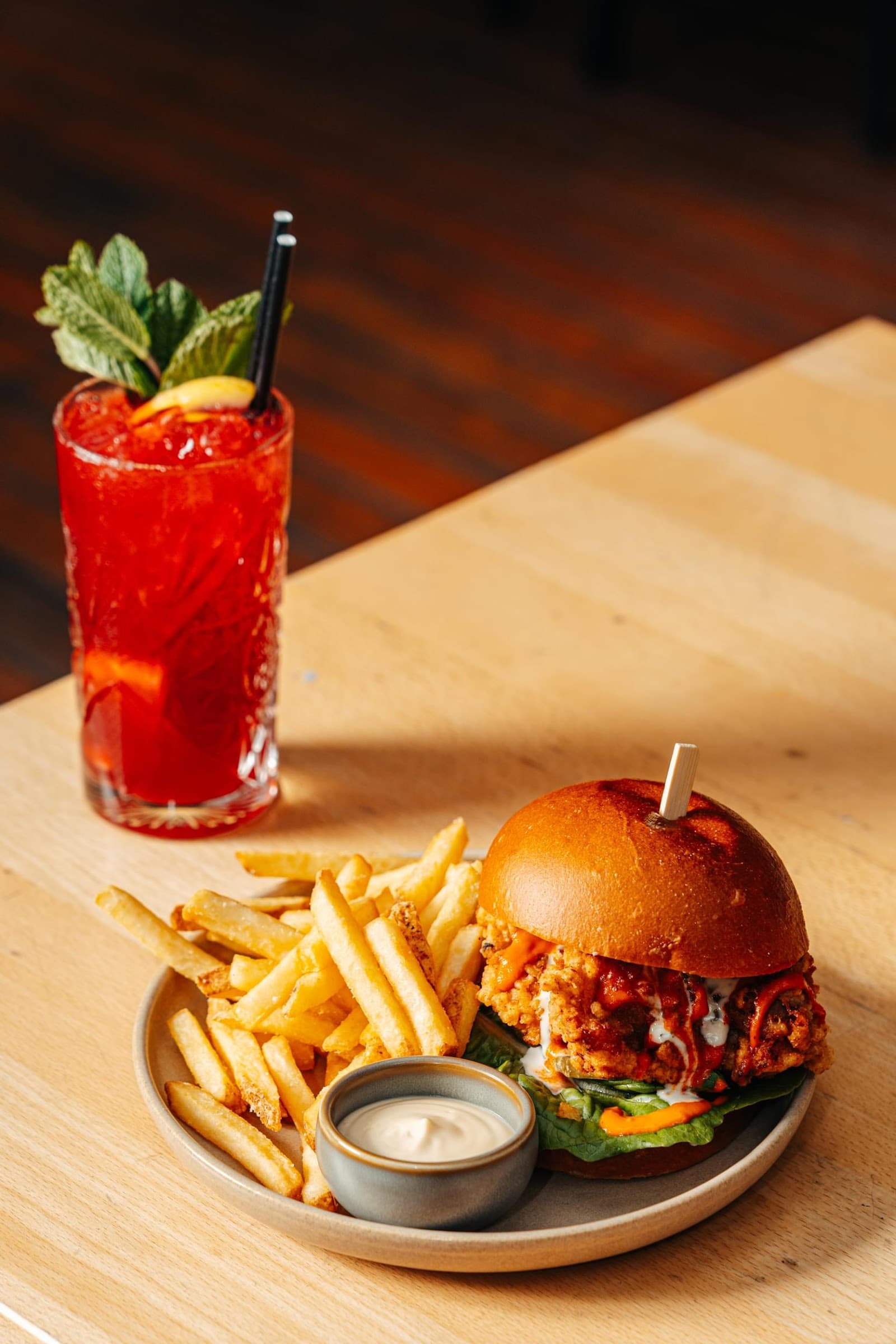 Osbourne Hotel — Fortitude Valley, Brisbane