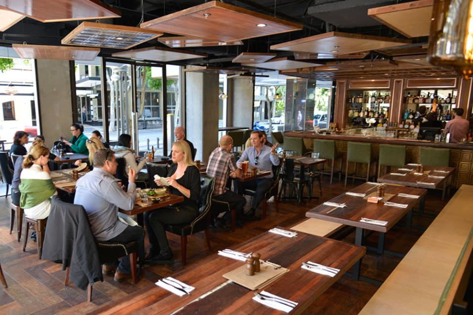 Mr Edward's Alehouse & Kitchen — Brisbane CBD, Brisbane