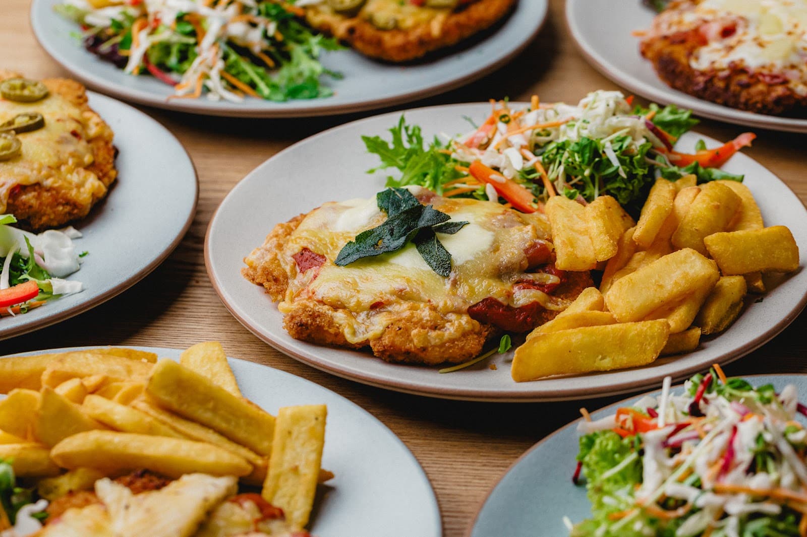 The Junction Hotel — Indooroopilly, Brisbane