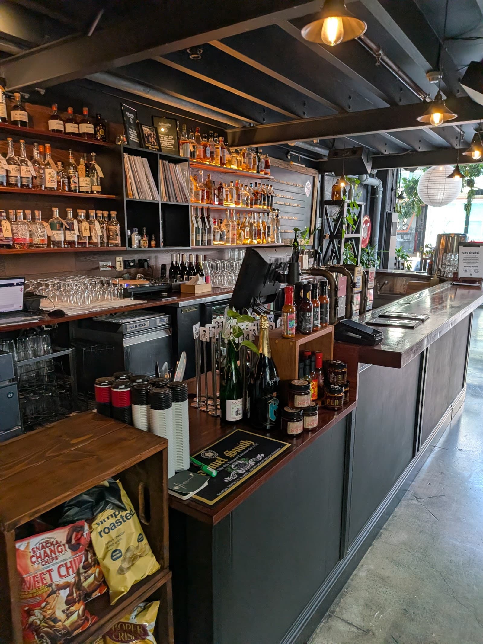 My Beer Dealer - Alfred St Bar & Bottlo — Fortitude Valley, Brisbane