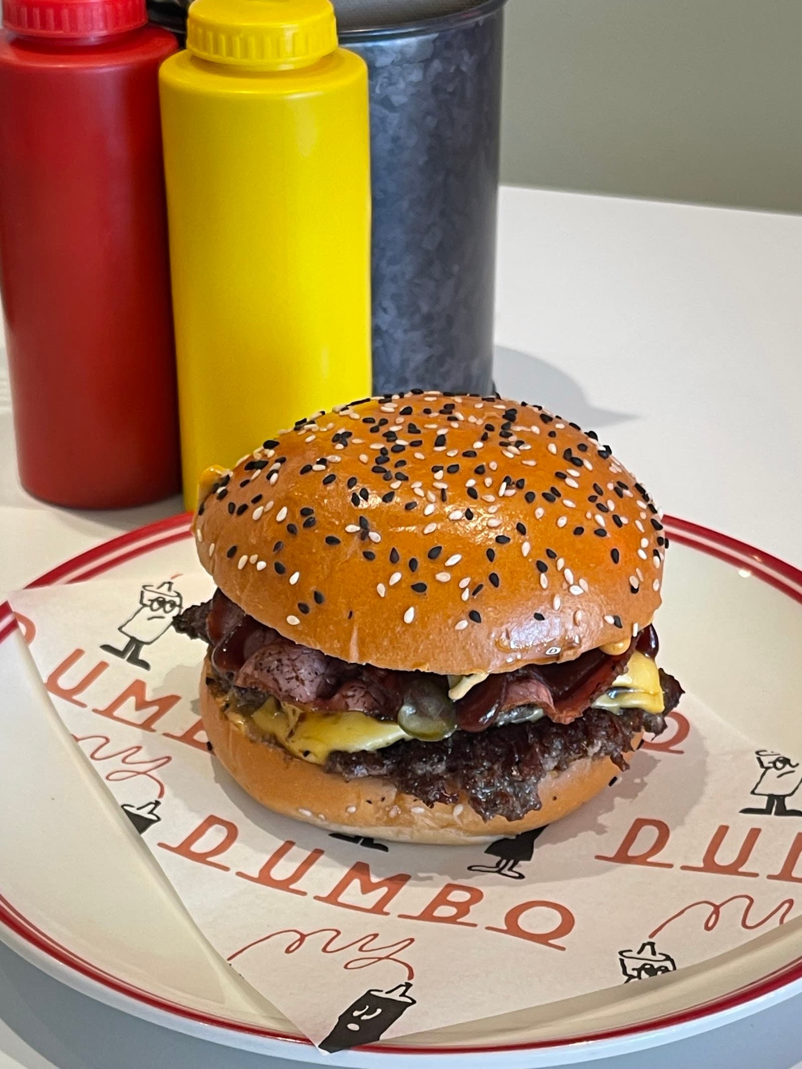 D U M B O — Hamilton, Brisbane