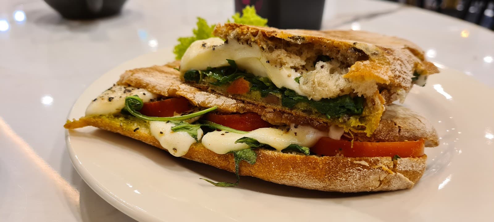 Le Bon Choix — Indooroopilly, Brisbane