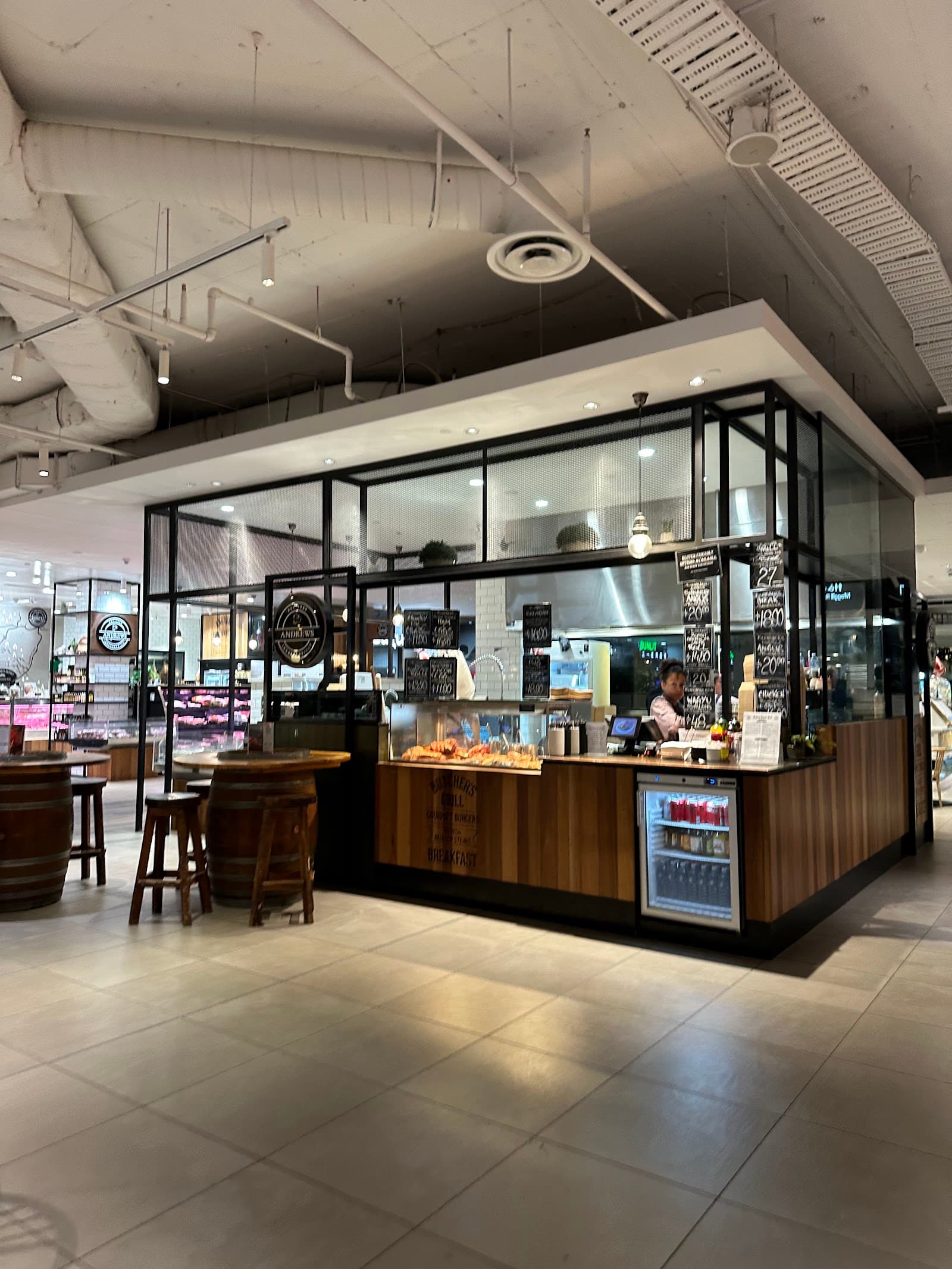 Andrews Indooroopilly — Indooroopilly, Brisbane