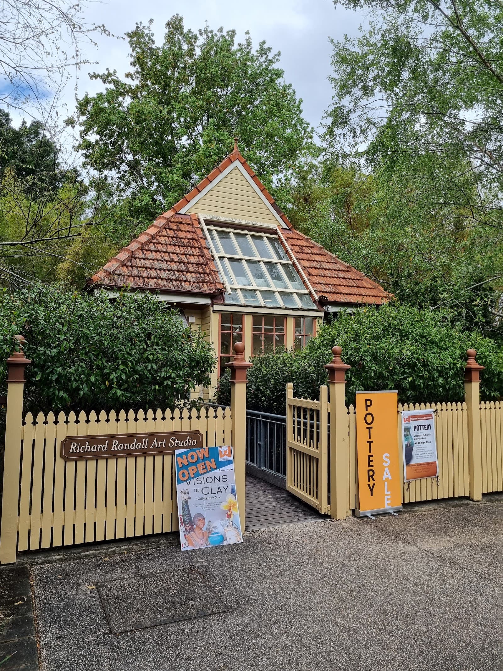 Richard Randall Art Studio — Indooroopilly, Brisbane