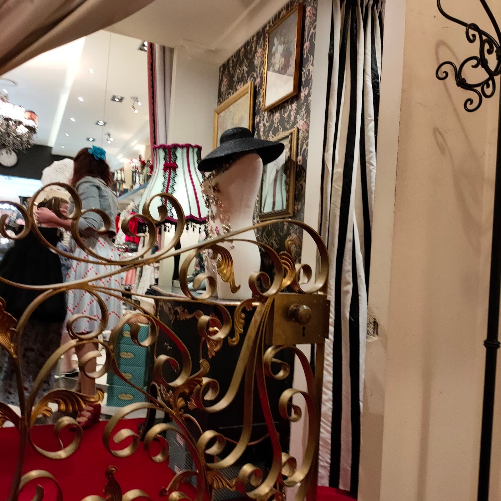 Kitten D'Amour Chermside — Chermside, Brisbane