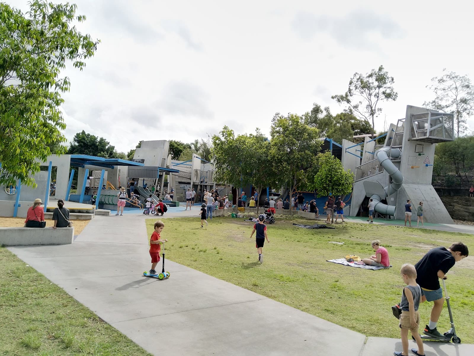 Frew Park — Milton, Brisbane