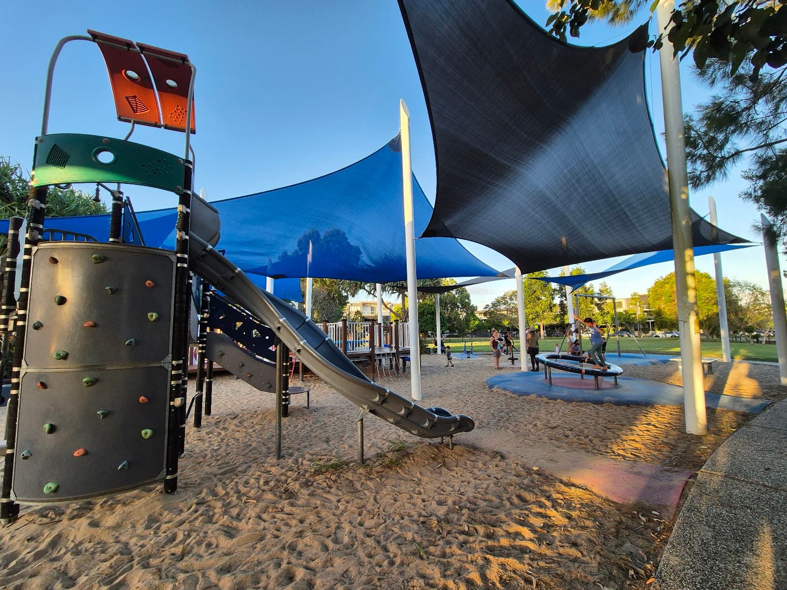 Bulimba Riverside Park Fenced Dog Park — Bulimba, Brisbane