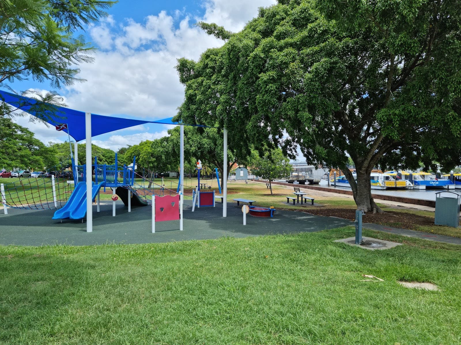 Hardcastle Park — Bulimba, Brisbane