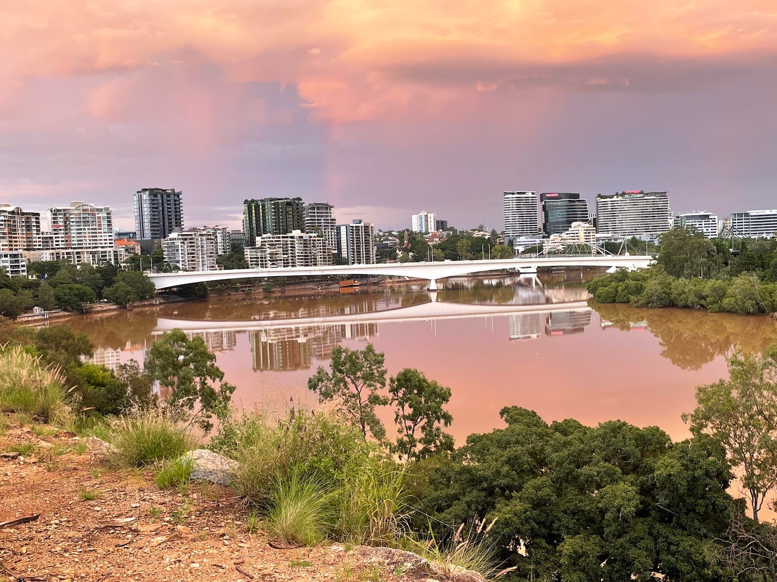 Kangaroo Point Cliffs Park 4P — Kangaroo Point, Brisbane