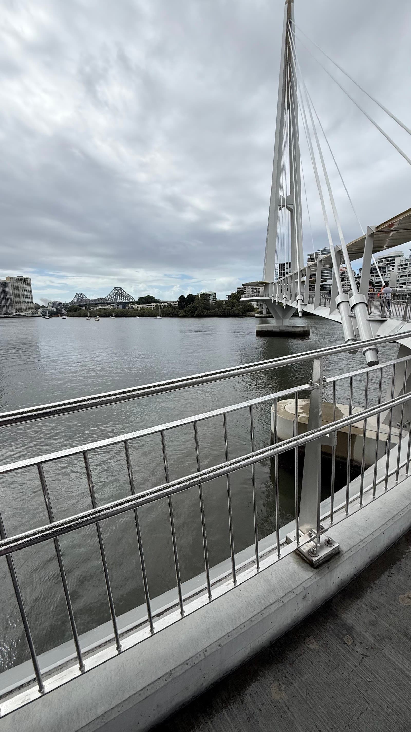 Brisbane City Entry point to Kangaroo Point Greenbridge — Kangaroo Point, Brisbane