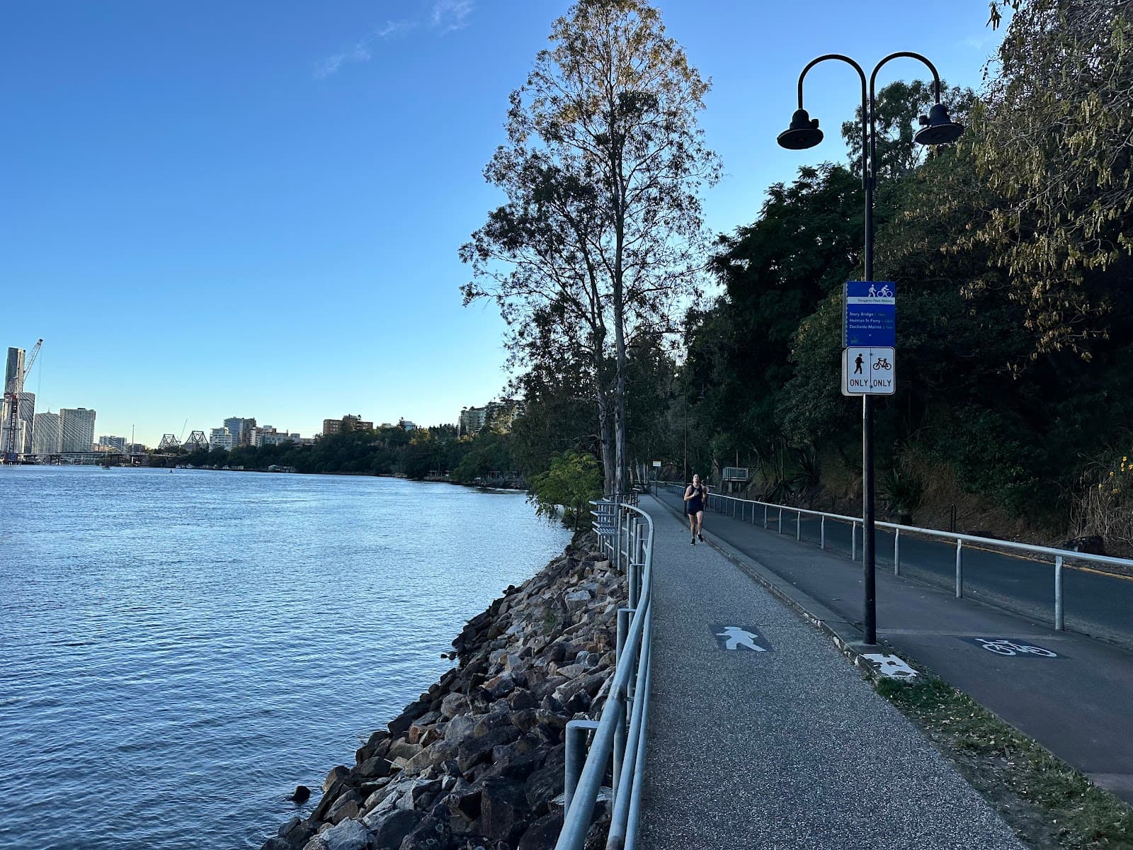 Kangaroo Point Cliffs Park Public Toilets — Kangaroo Point, Brisbane