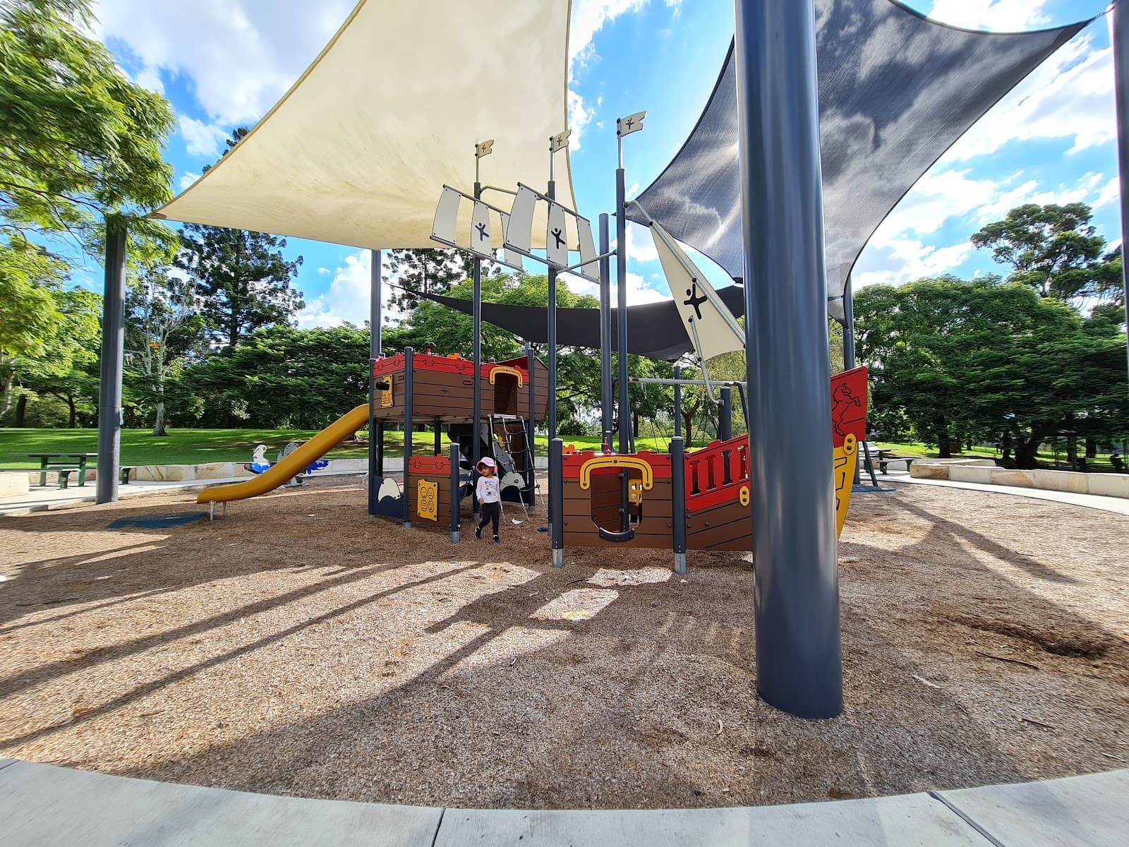 Sir John Chandler Park — Indooroopilly, Brisbane