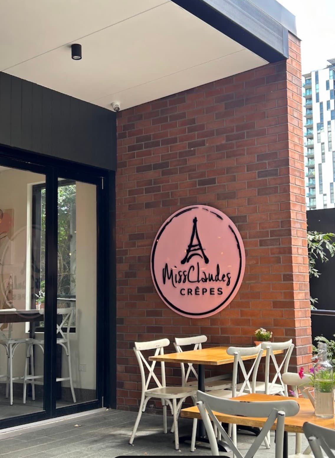 Miss Claudes South Brisbane — South Brisbane, Brisbane