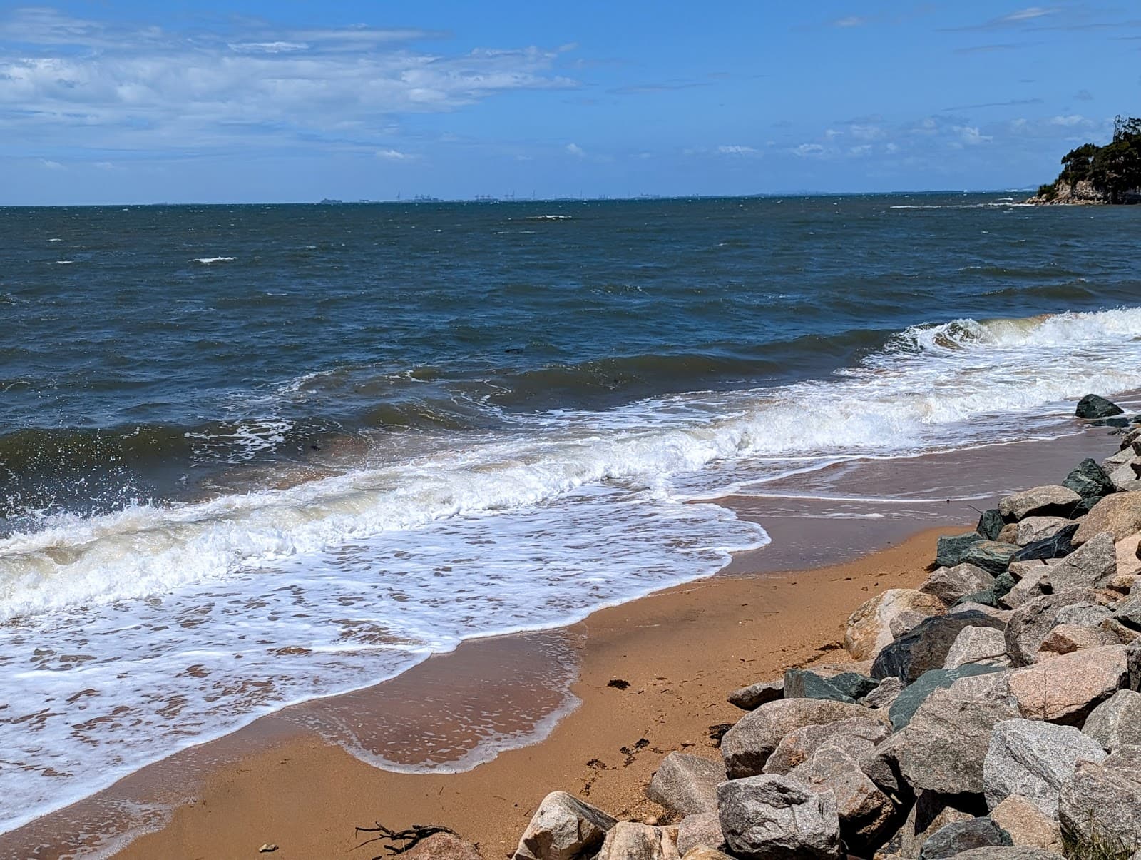 Scotts Point Beach — Chermside, Brisbane