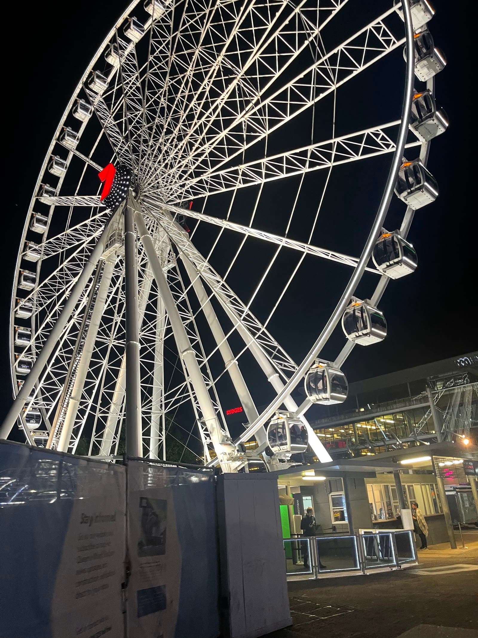 The Wheel of Brisbane — Indooroopilly, Brisbane