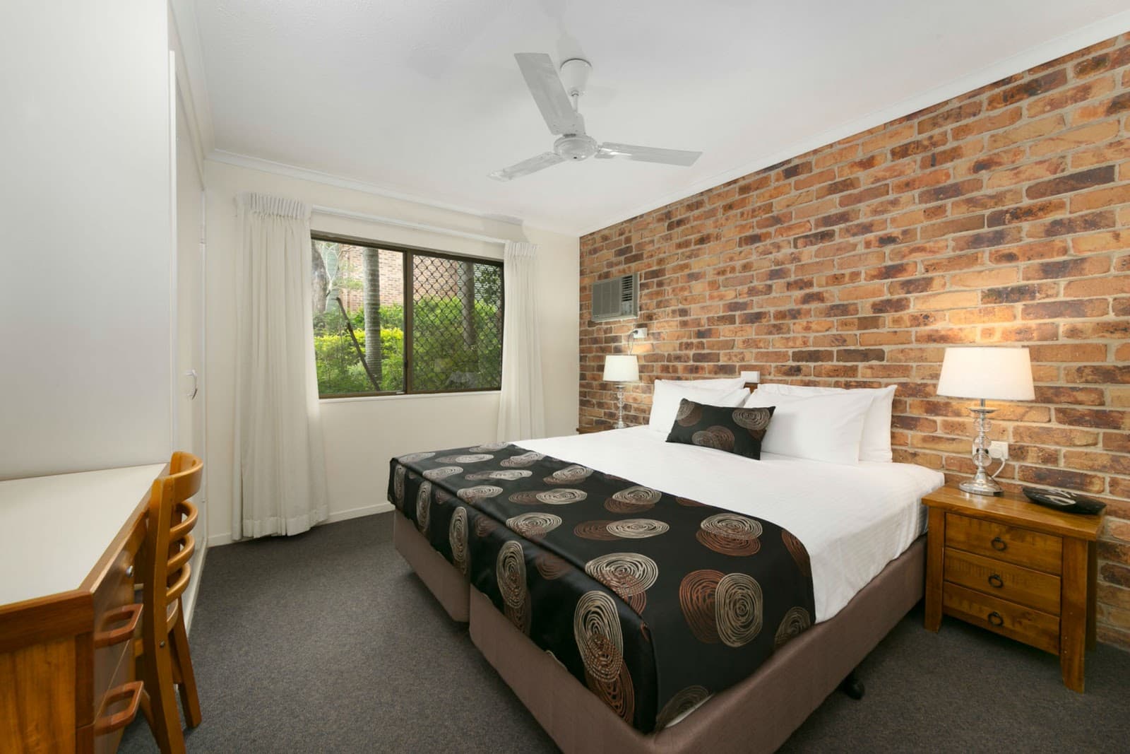 Toowong Villas — Indooroopilly, Brisbane