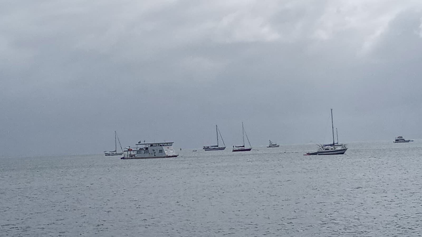 Masthead Beach — Cleveland, Brisbane