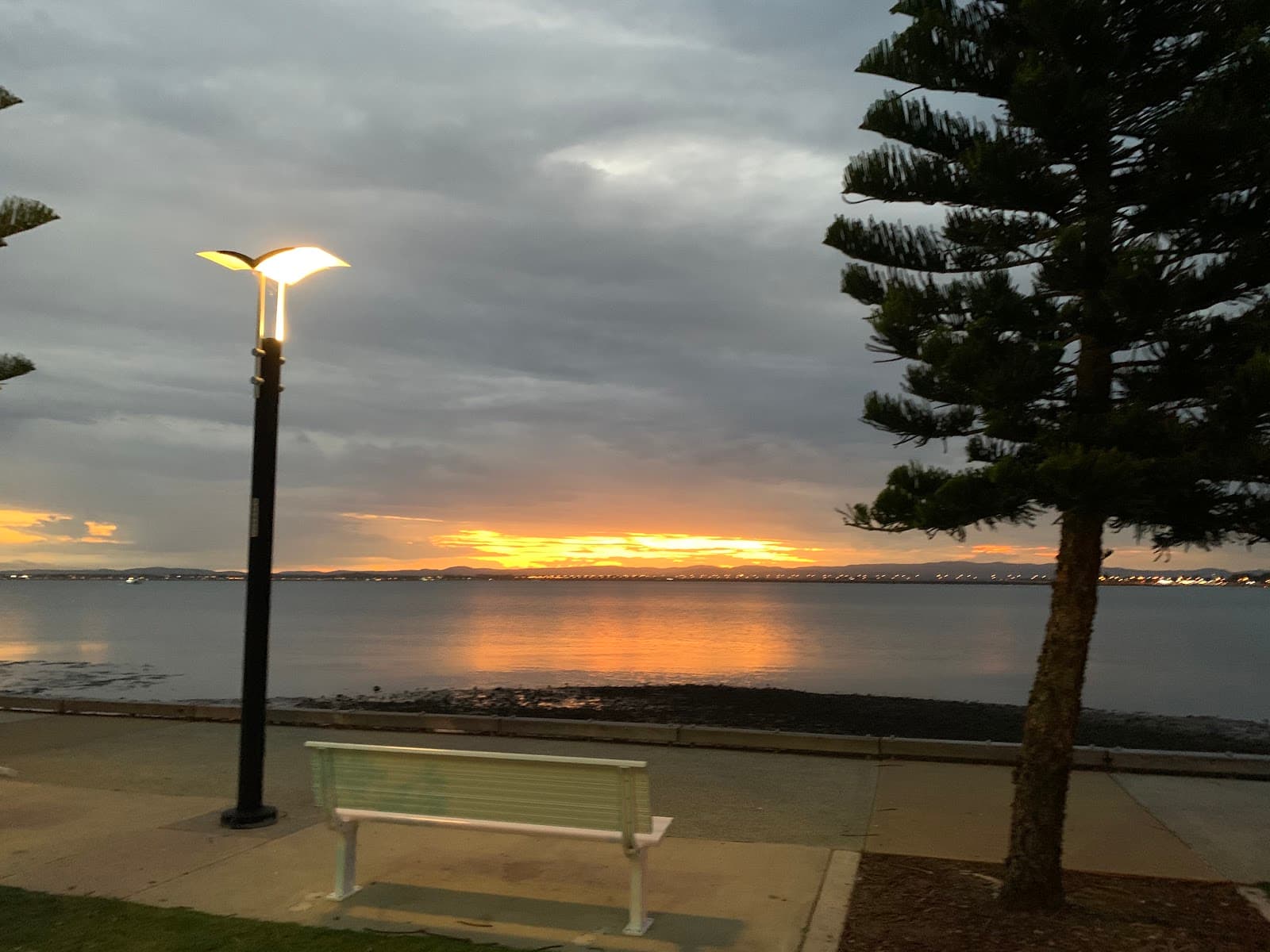 Woody Point Beach — Indooroopilly, Brisbane