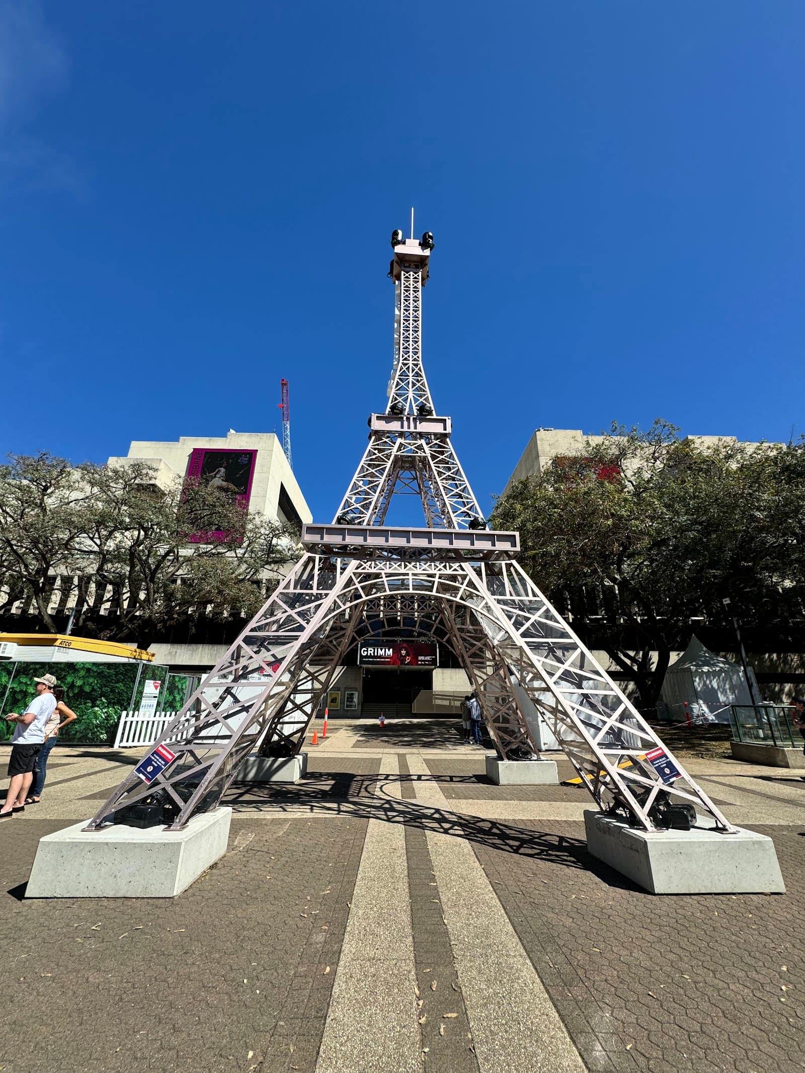 South Brisbane Self-Guided Walking Tour — Milton, Brisbane
