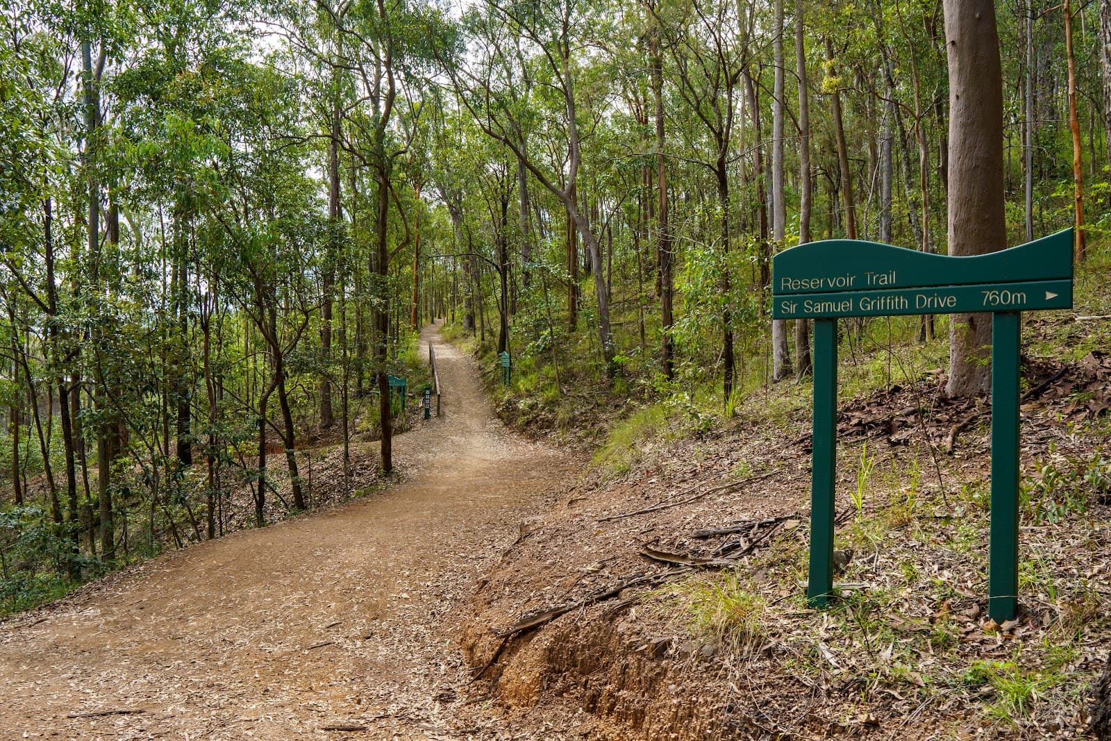 Honeyeater Hiking Track — Indooroopilly, Brisbane