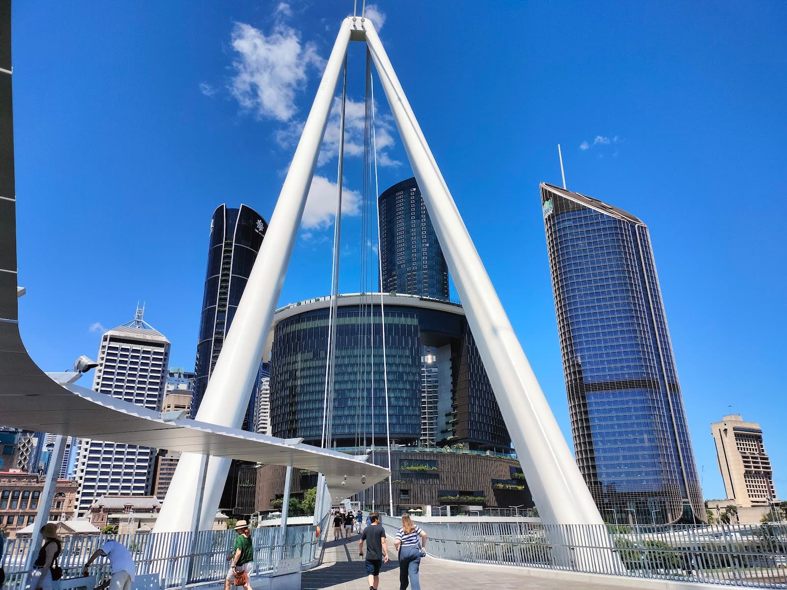 The Neville Bonner Bridge — Brisbane CBD, Brisbane