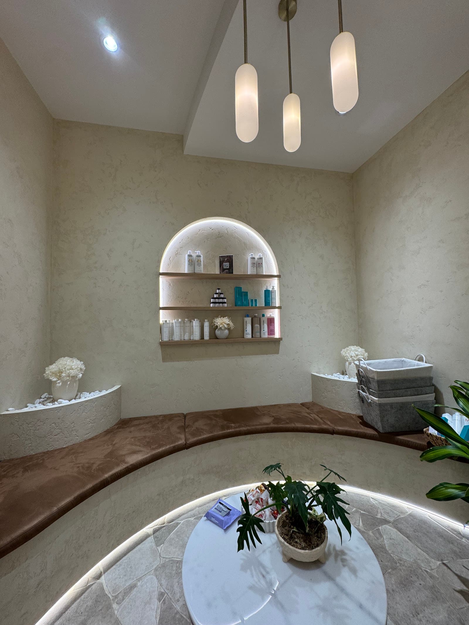 Indooroopilly Head Spa — Indooroopilly, Brisbane