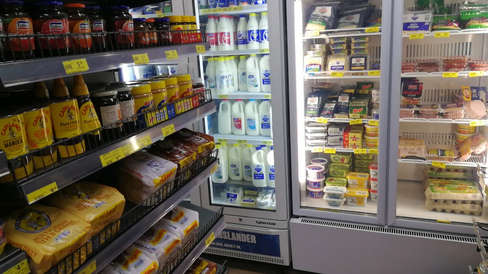 Dockside Convenience Centre — Kangaroo Point, Brisbane