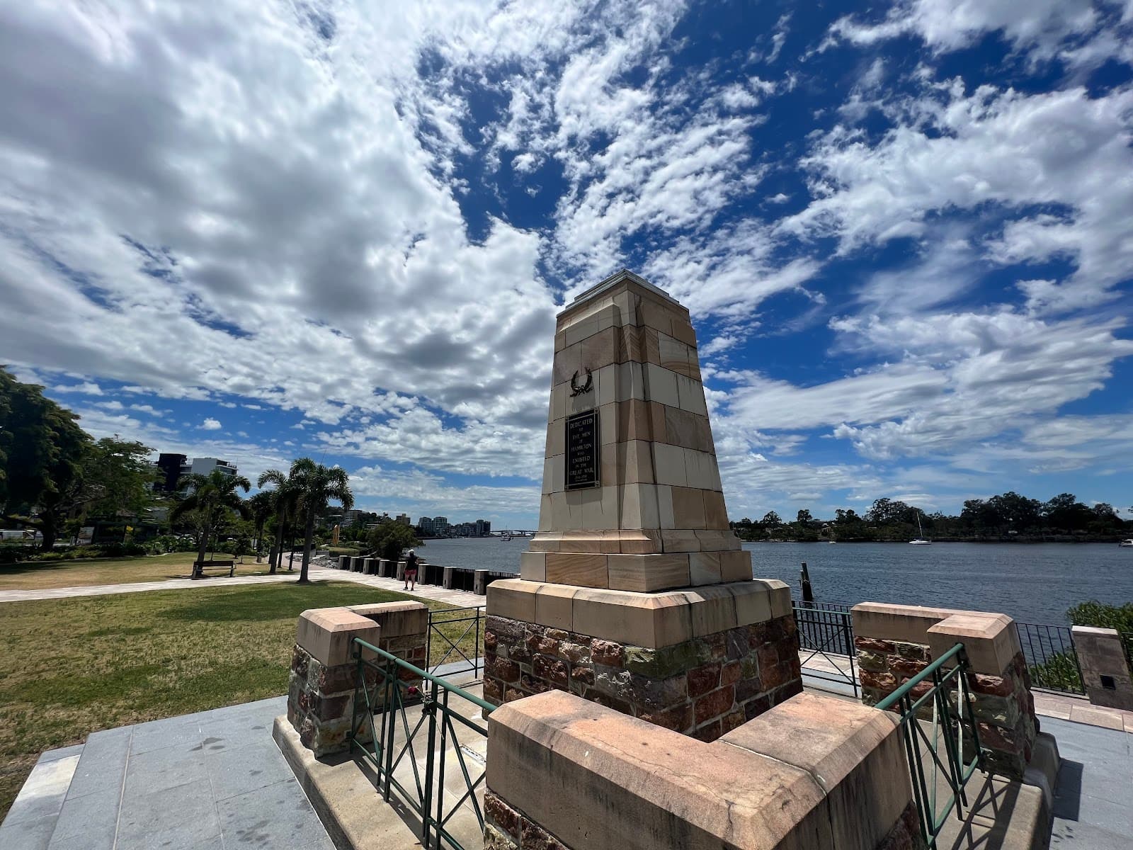 Hamilton War Memorial — Hamilton, Brisbane