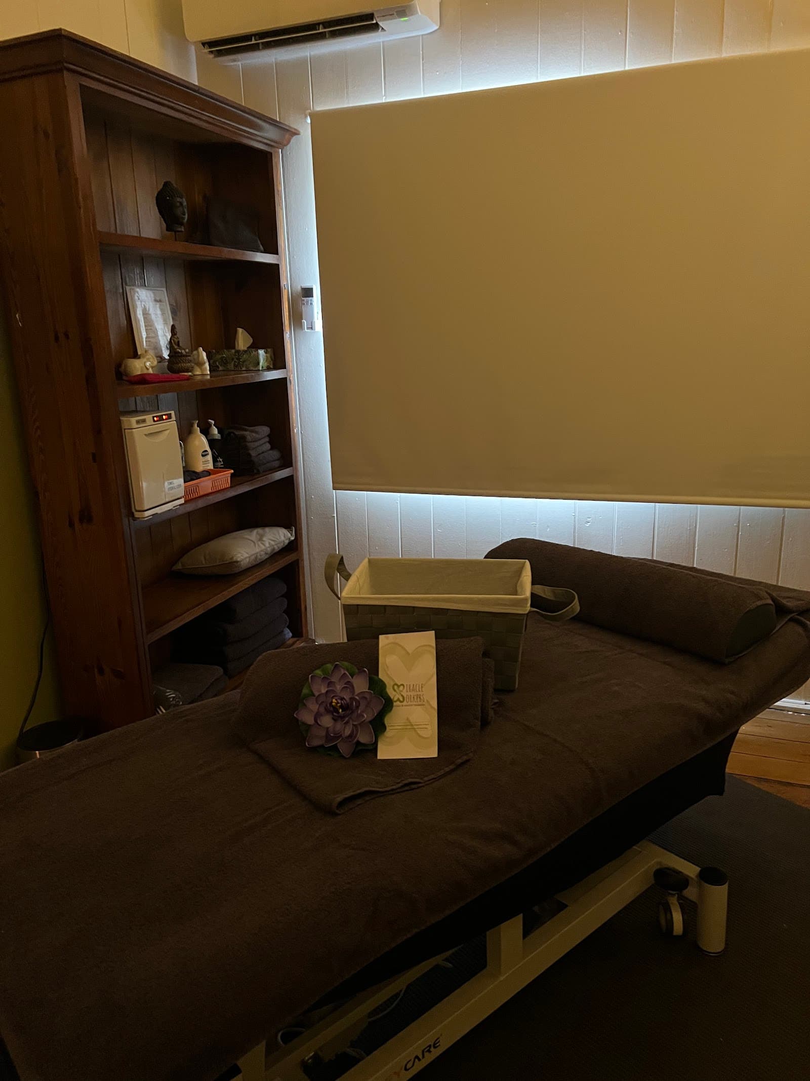 Miracle Workers Massage & Holistic Therapies — South Brisbane, Brisbane