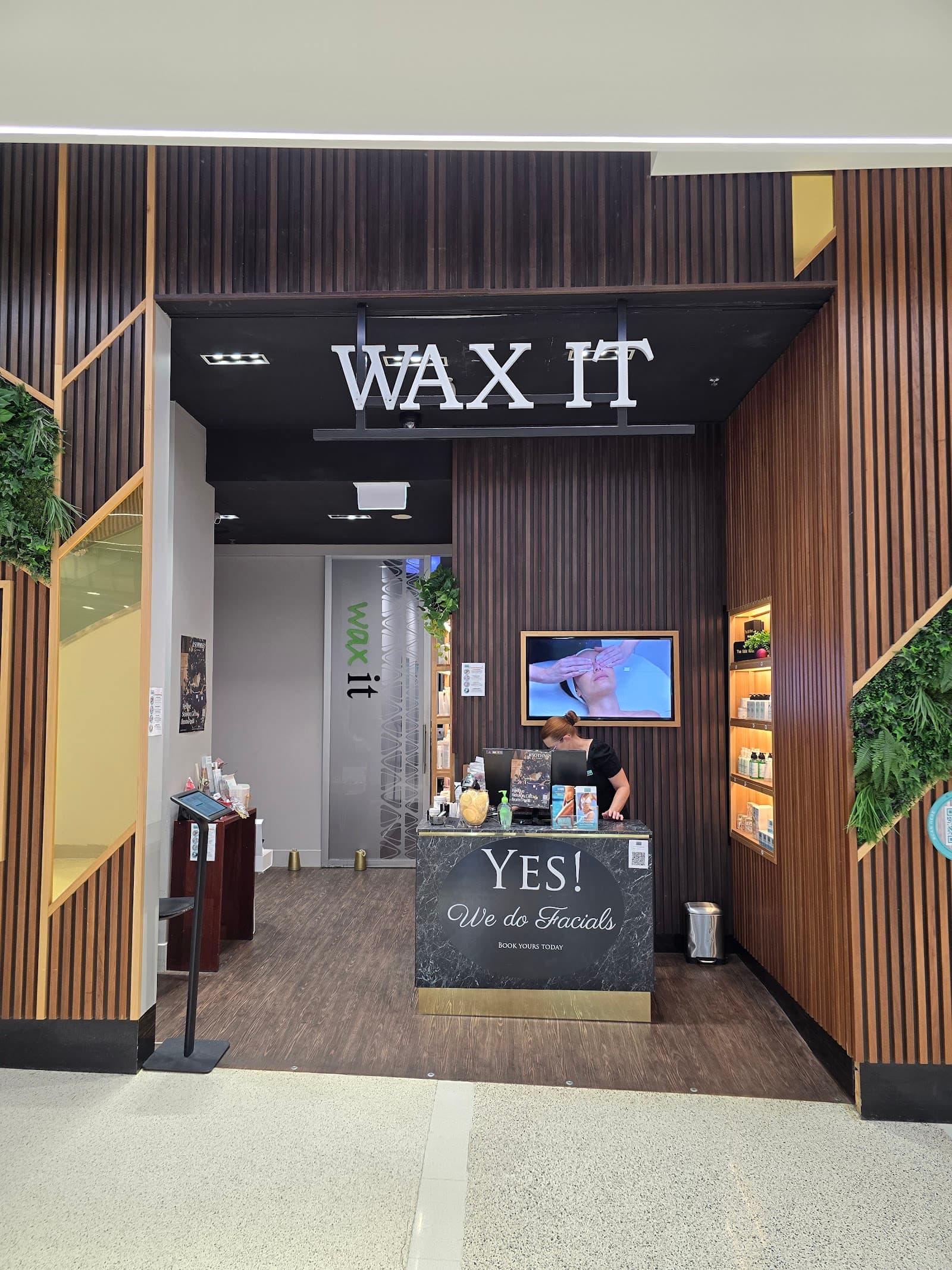 Wax It Wellness & Rejuvenation (Indooroopilly Shopping Centre, Brisbane) — Indooroopilly, Brisbane