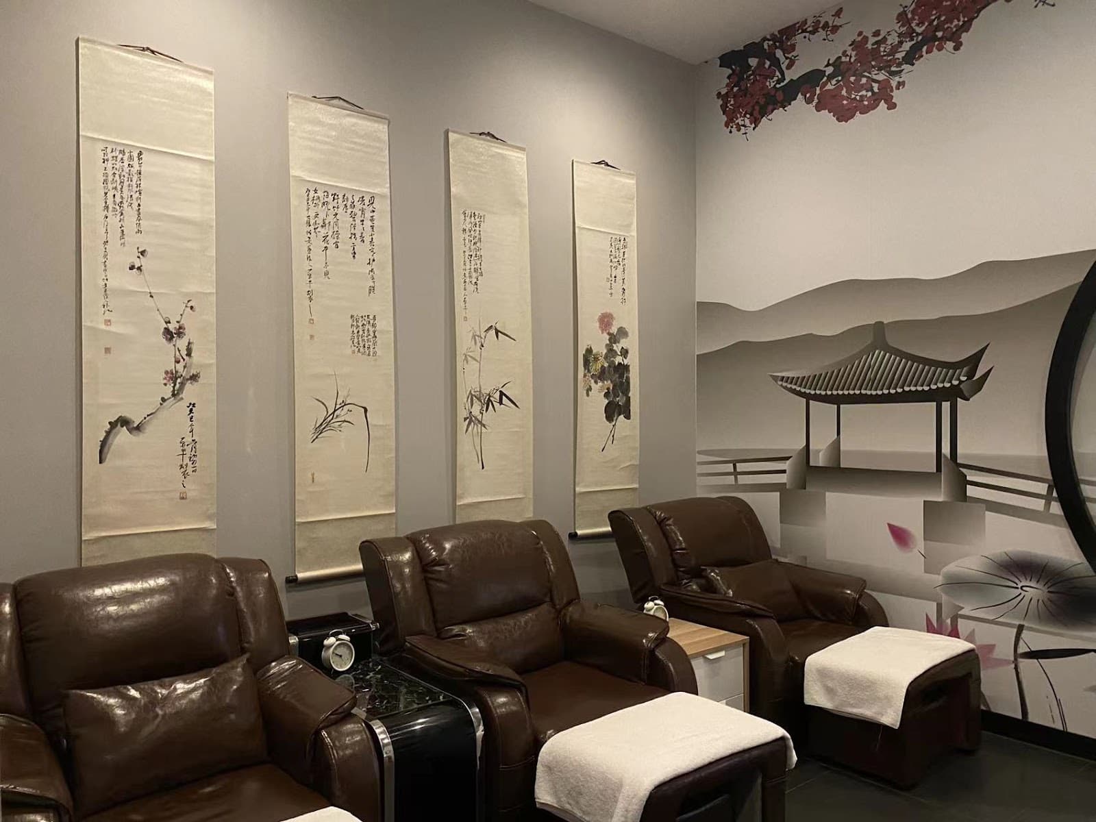 Massage Suwen Wynnum Plaza — Wynnum, Brisbane