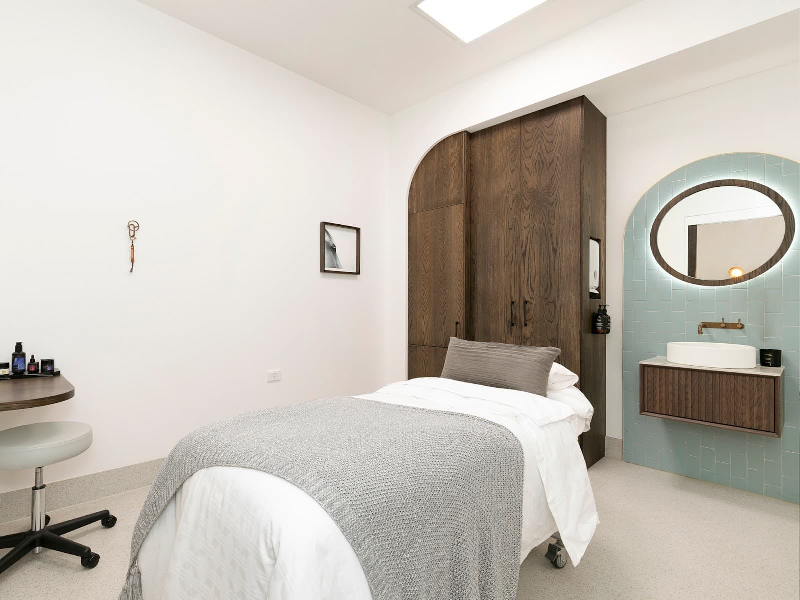 Artisan Aesthetic Clinics Racecourse Road — Hamilton, Brisbane