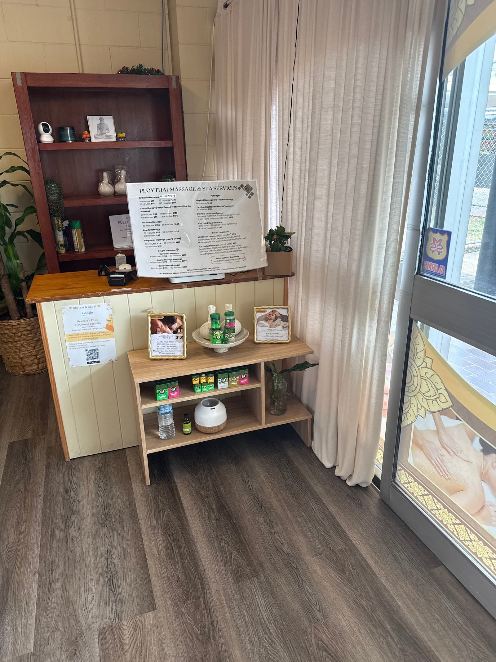 Ploythai Remedial & Therapeutic Massage Wynnum — Wynnum, Brisbane