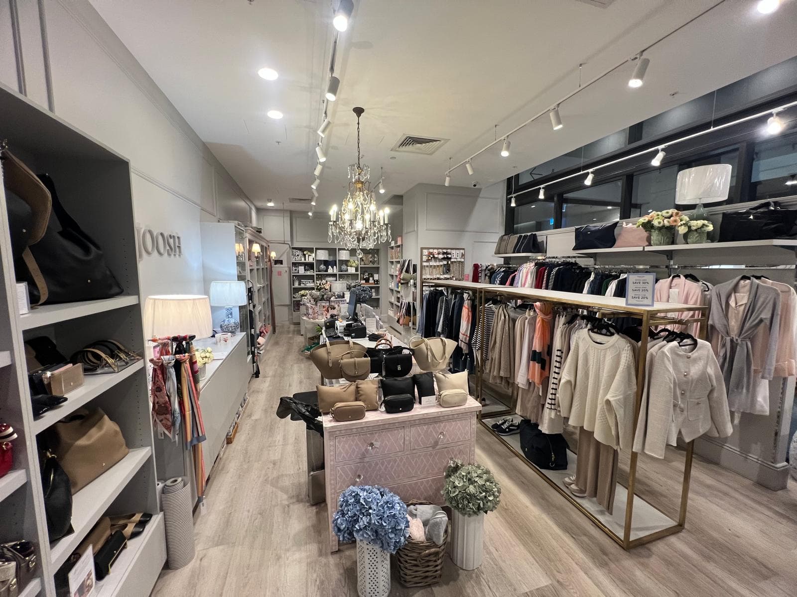 Zjoosh West End — West End, Brisbane